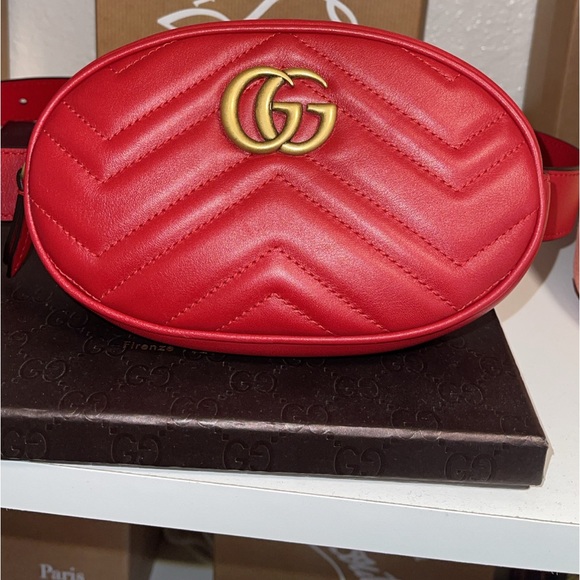 RED LEATHER CHEVRON GG MARMONT BELT BAG